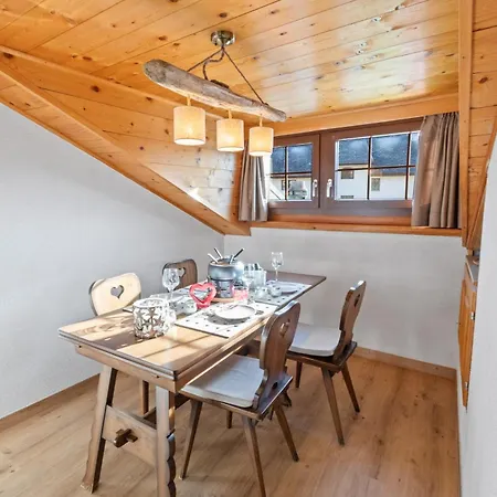 Montana Village - Renove, 5 Pers Διαμέρισμα